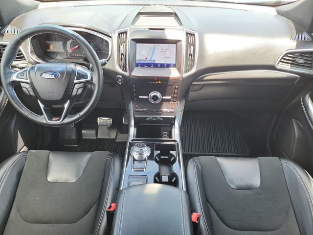 Certified 2020 Ford Edge ST w/ Cold Weather Package AWD/4WD image 14
