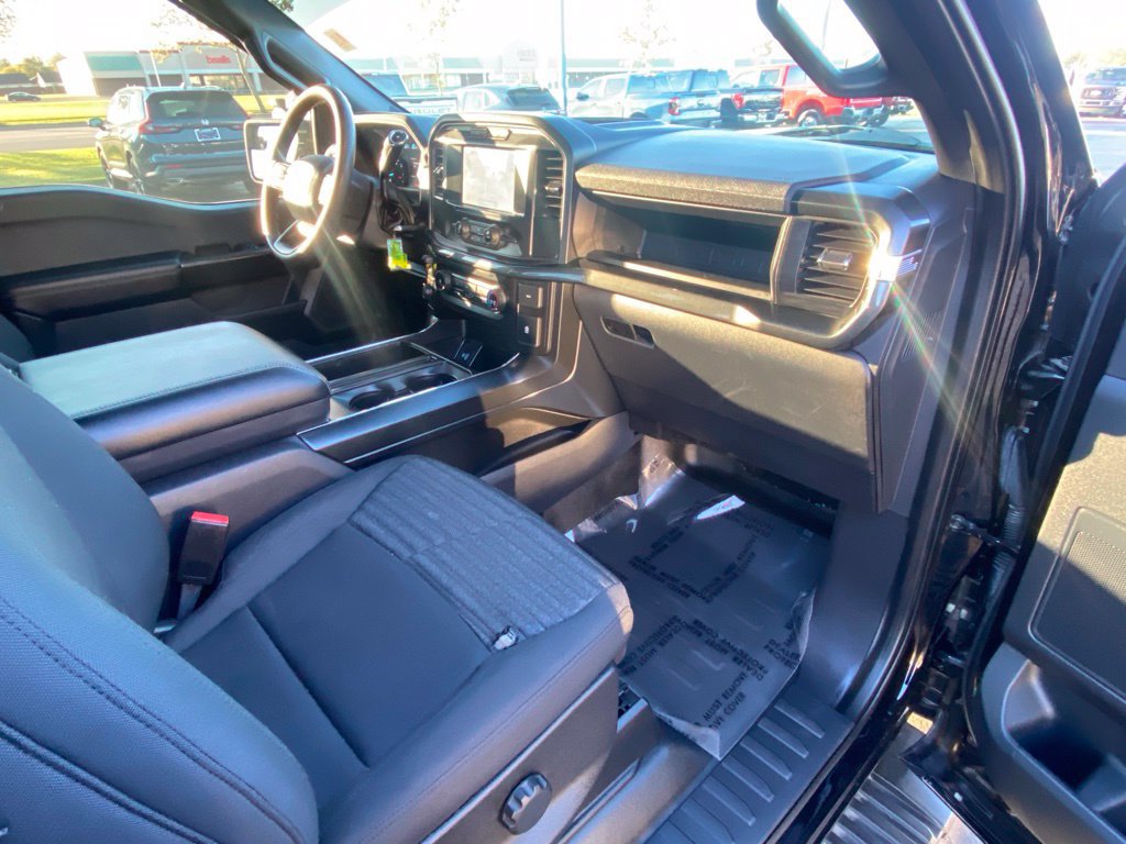 Certified 2022 Ford F150 XL w/ STX Appearance Package AWD/4WD image 38