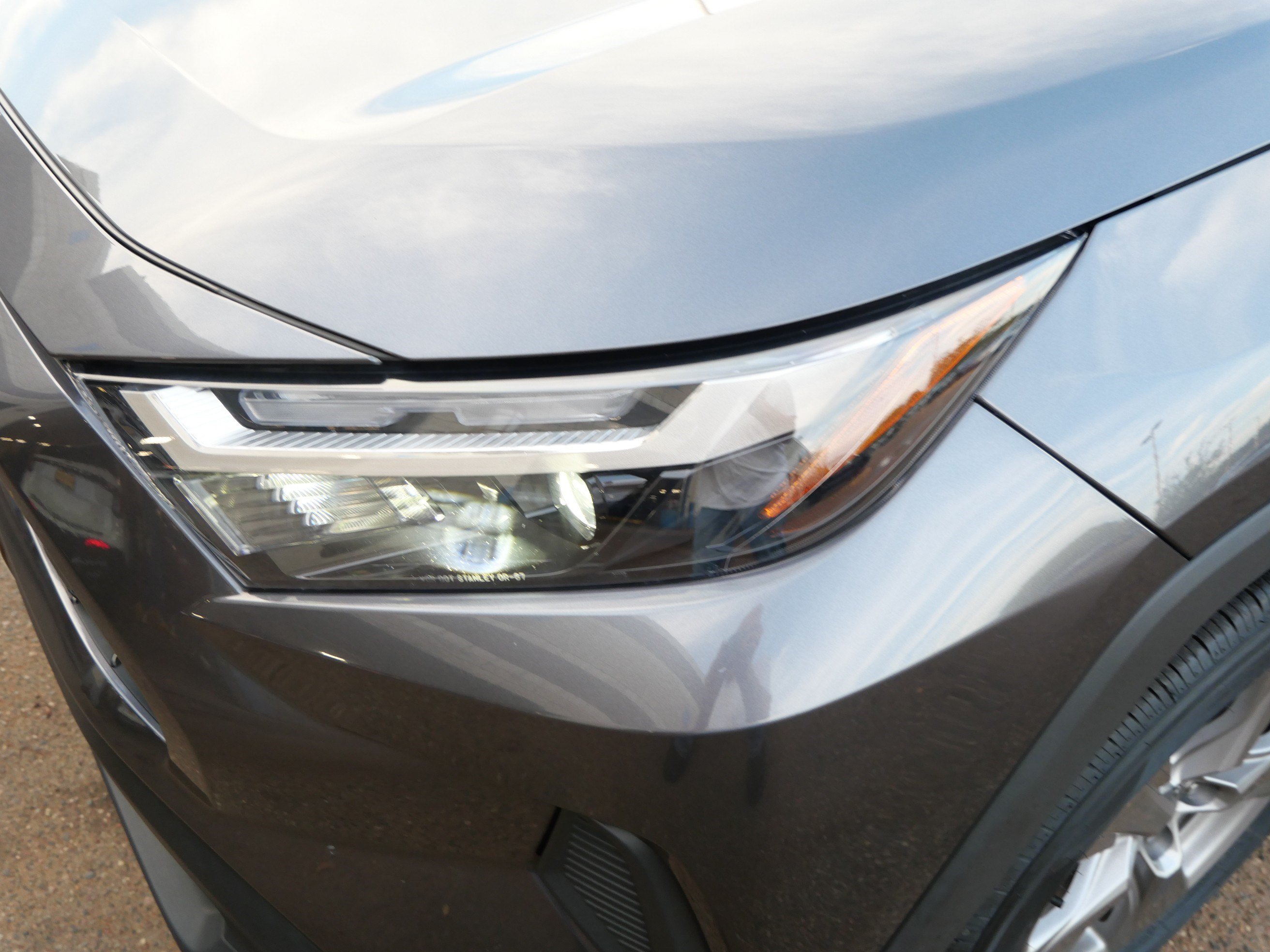 Used 2024 Toyota RAV4 XLE w/ Convenience Package AWD/4WD image 16