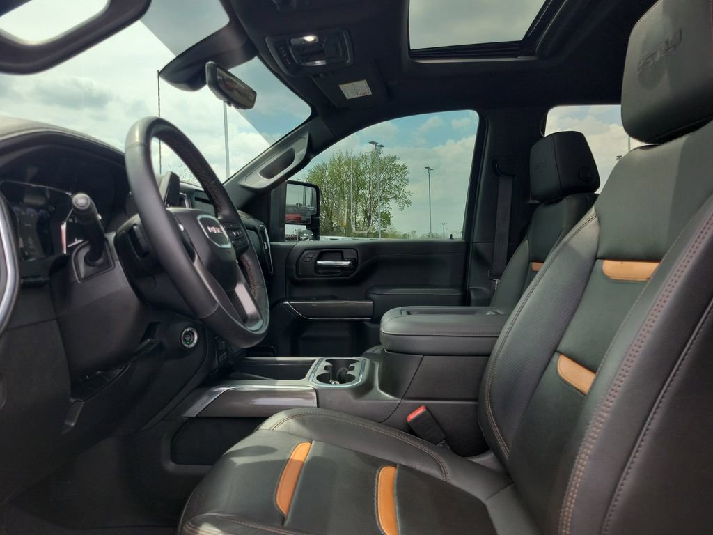 Used 2022 GMC Sierra 2500 AT4 w/ AT4 Preferred Package AWD/4WD image 17