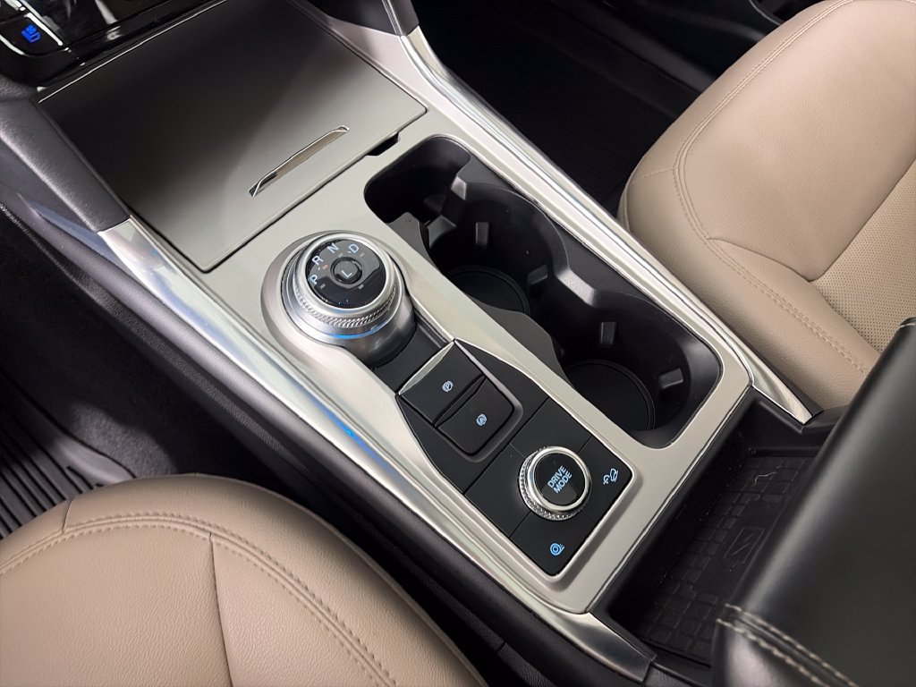 Certified 2023 Ford Explorer Limited w/ Limited Technology Package AWD/4WD image 22
