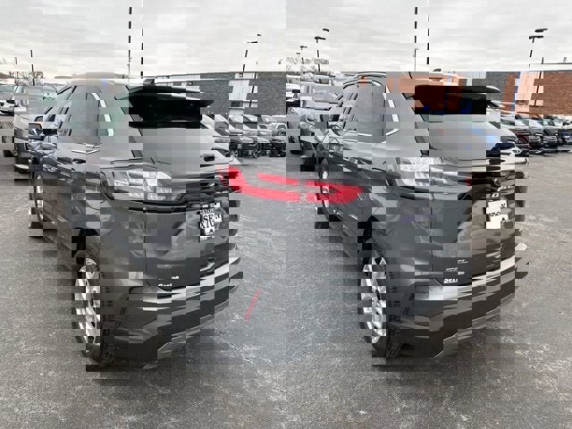 Certified 2024 Ford Edge SEL image 5