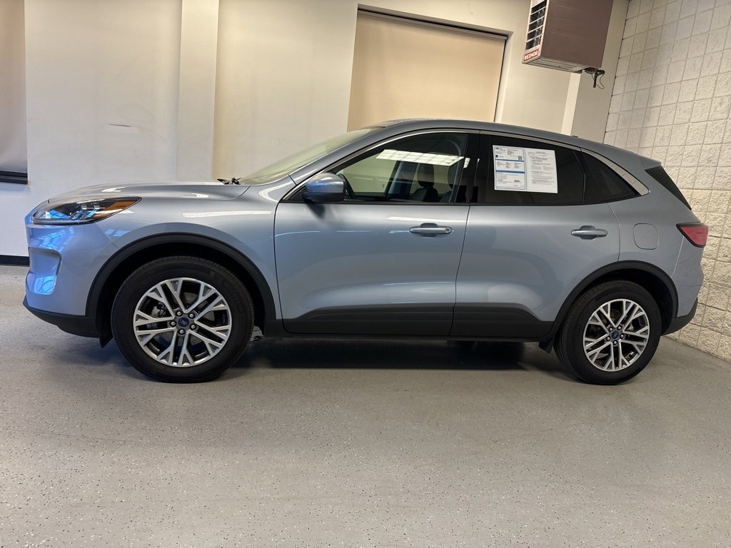 Certified 2022 Ford Escape SEL image 35