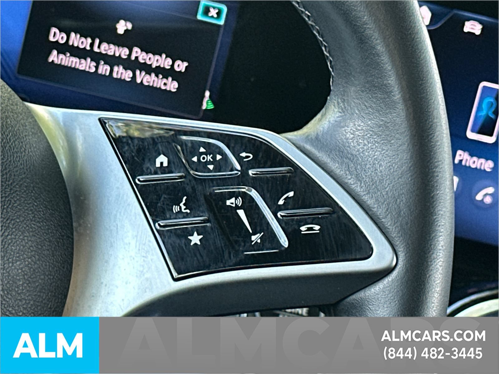 Used 2025 Mercedes-Benz GLB 250 image 31
