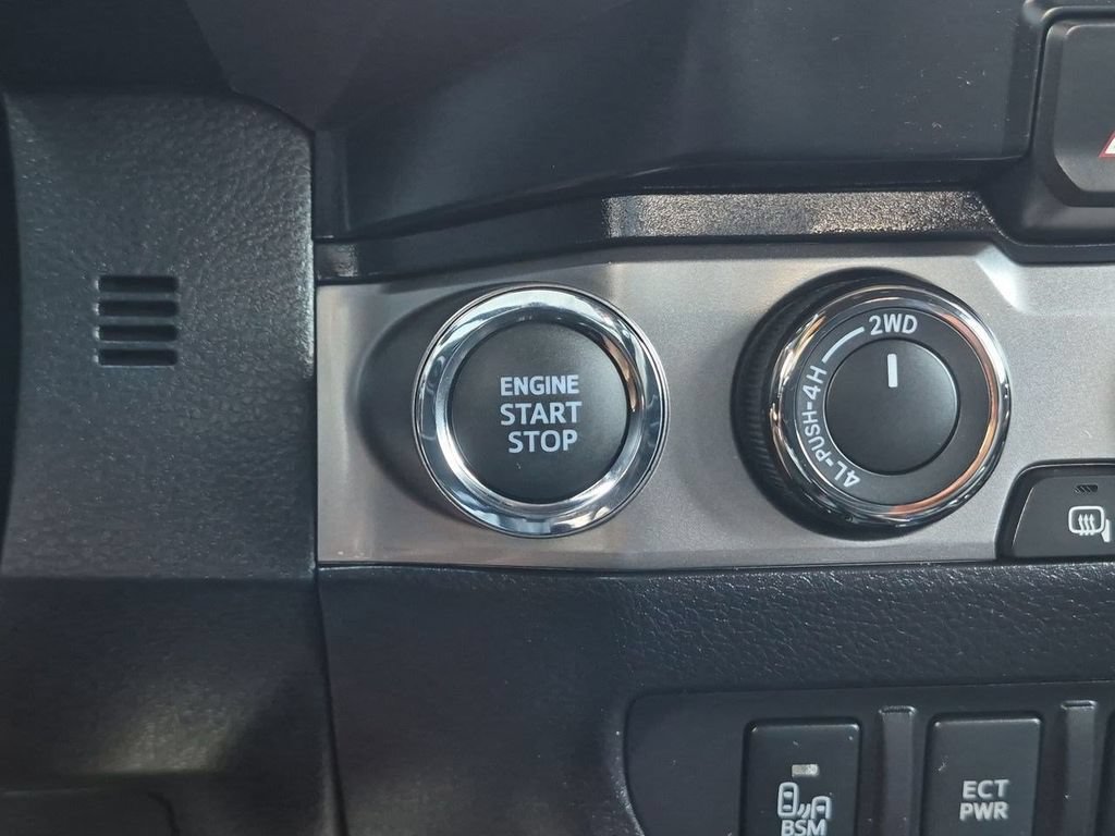 Used 2023 Toyota Tacoma Limited w/ Nightshade Package AWD/4WD image 16