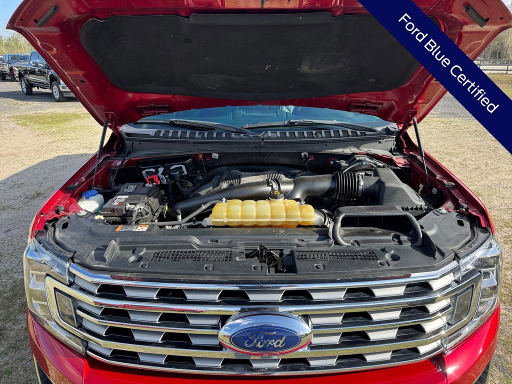 Certified 2020 Ford Expedition Limited w/ Special Edition Package image 30