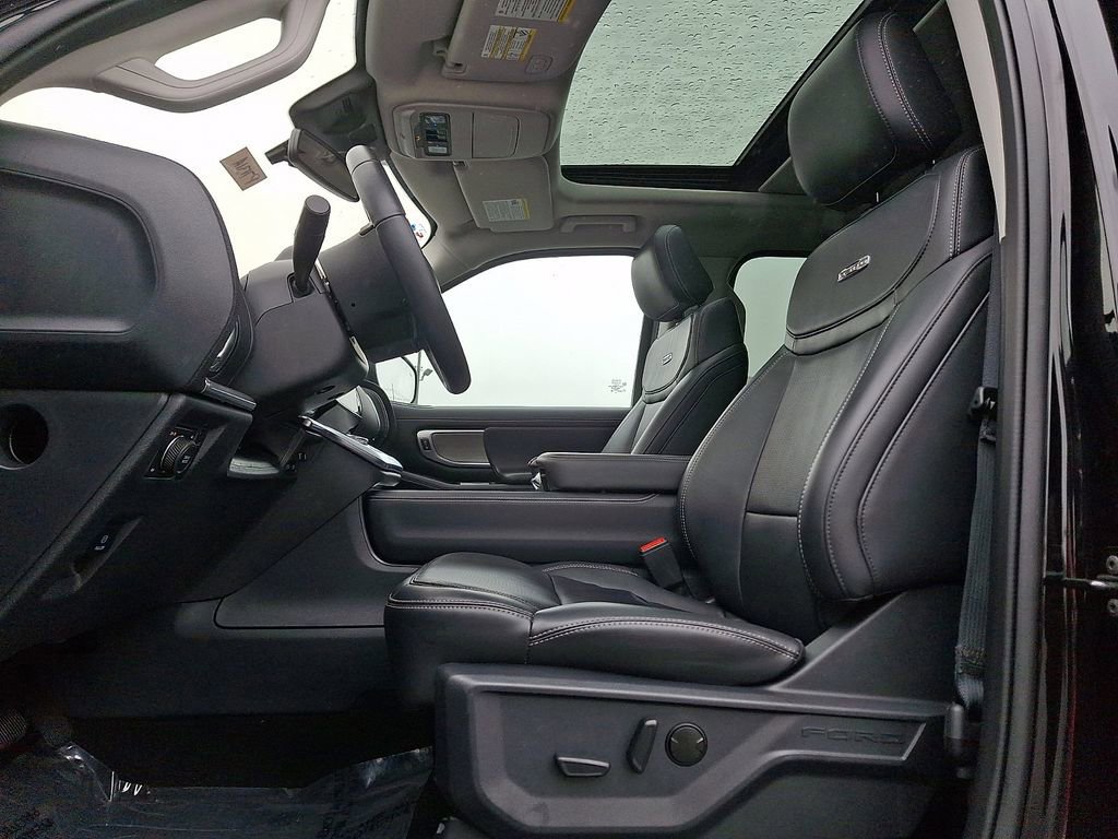 Certified 2025 Ford Expedition Max Platinum image 15