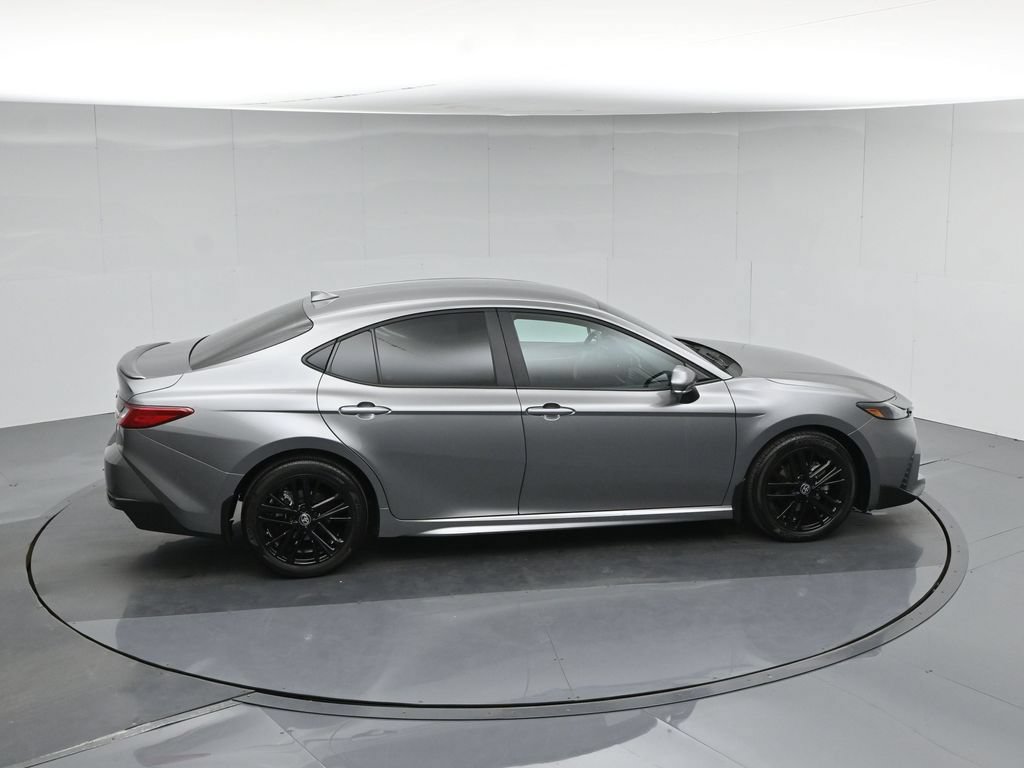 Used 2025 Toyota Camry SE FWD image 45