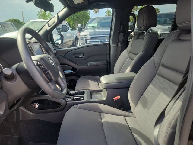 Used 2023 Nissan Frontier SV w/ Midnight Edition Package RWD image 15