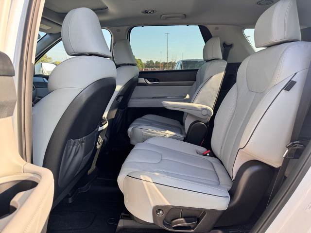 Used 2025 Hyundai Palisade SEL FWD image 11