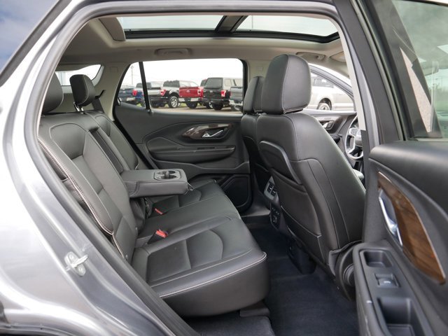 Used 2020 GMC Terrain Denali w/ Denali Premium Package image 18