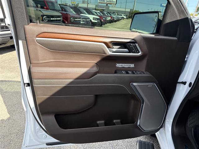 Used 2026 GMC Sierra 1500 Denali AWD/4WD image 24