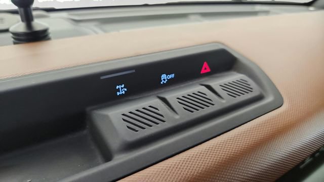 Certified 2024 Ford Bronco Outer Banks AWD/4WD image 18