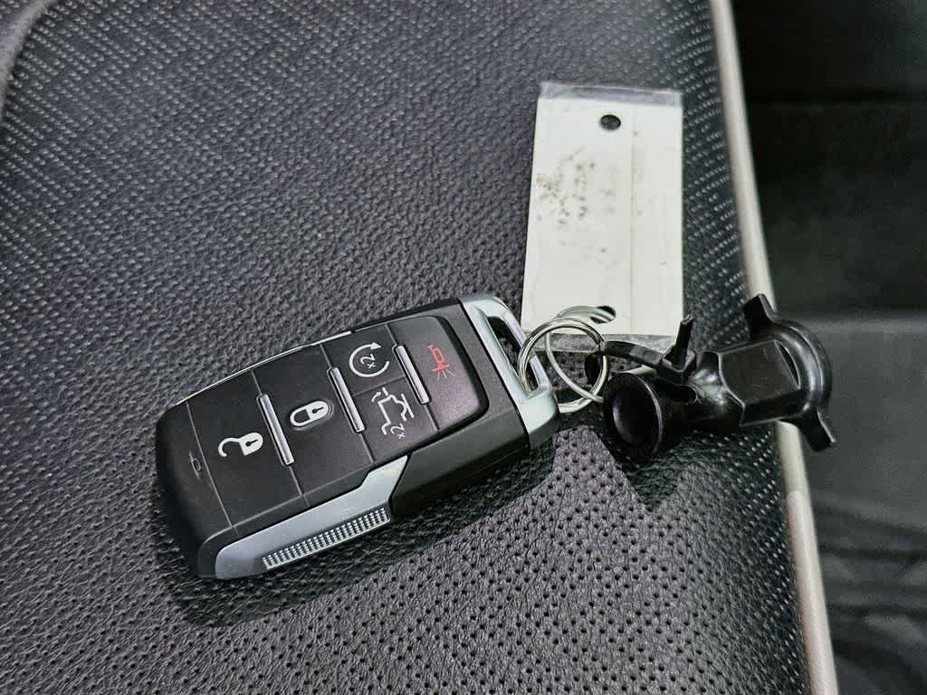 Used 2023 RAM 1500 Laramie AWD/4WD image 20