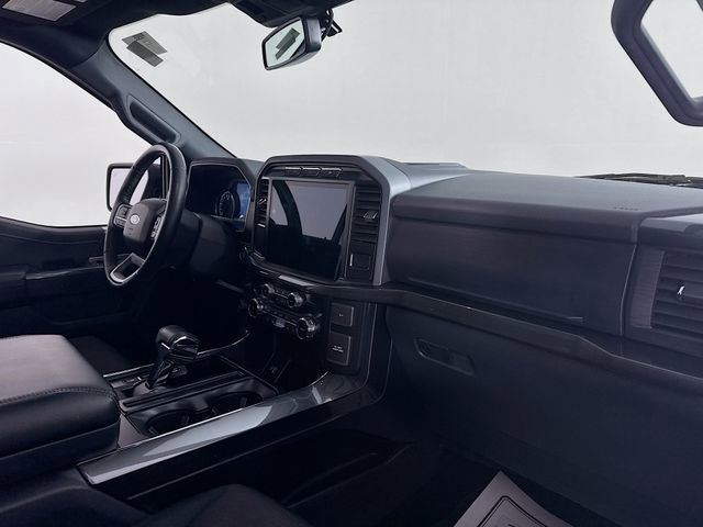 Certified 2022 Ford F150 XLT w/ Equipment Group 302A High image 28