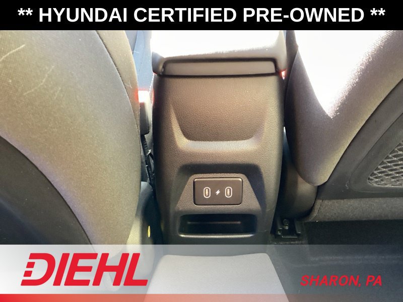 Certified 2024 Hyundai Venue SEL FWD image 18