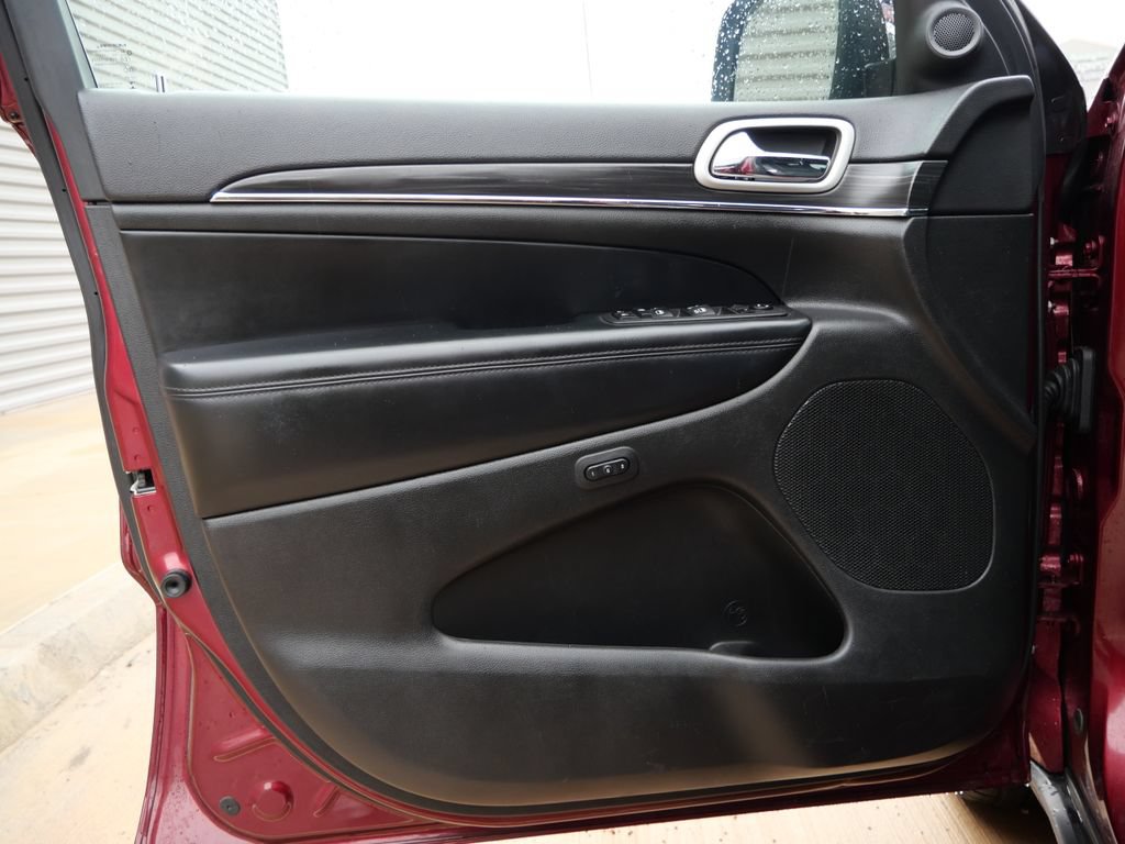 Used 2022 Jeep Grand Cherokee Limited RWD image 18