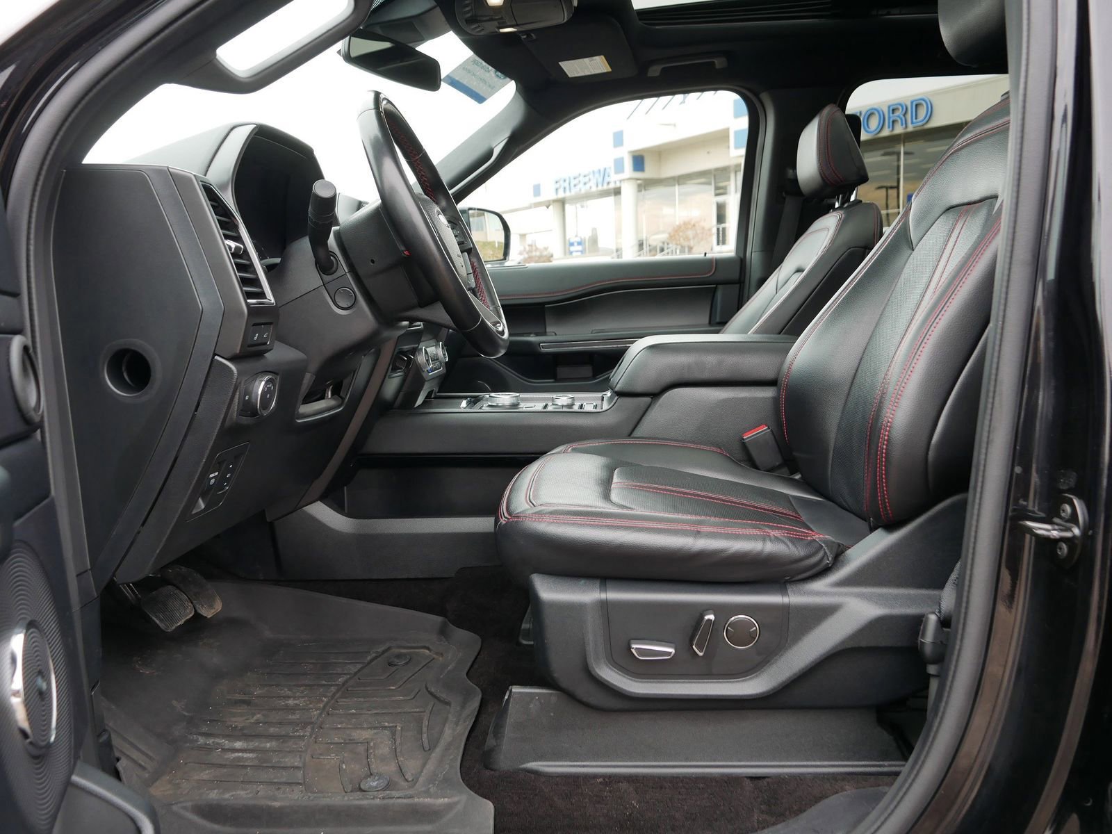 Certified 2021 Ford Expedition Limited image 15