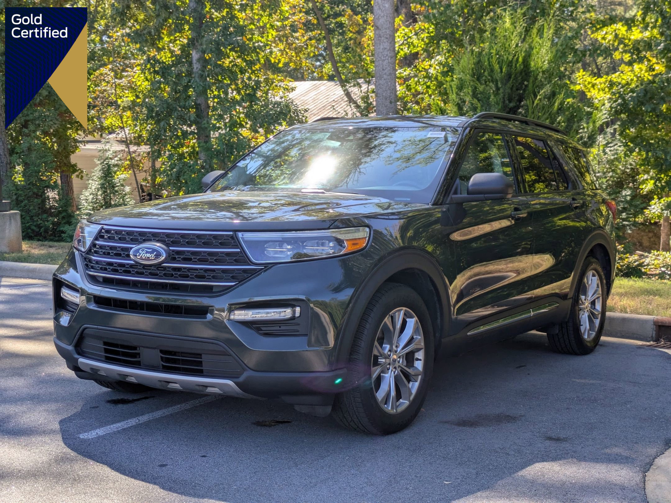 Certified 2022 Ford Explorer XLT w/ Equipment Group 202A
