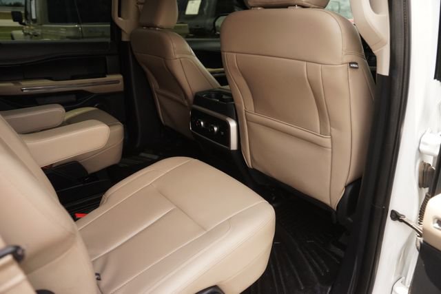 Certified 2022 Ford Expedition XLT RWD image 16