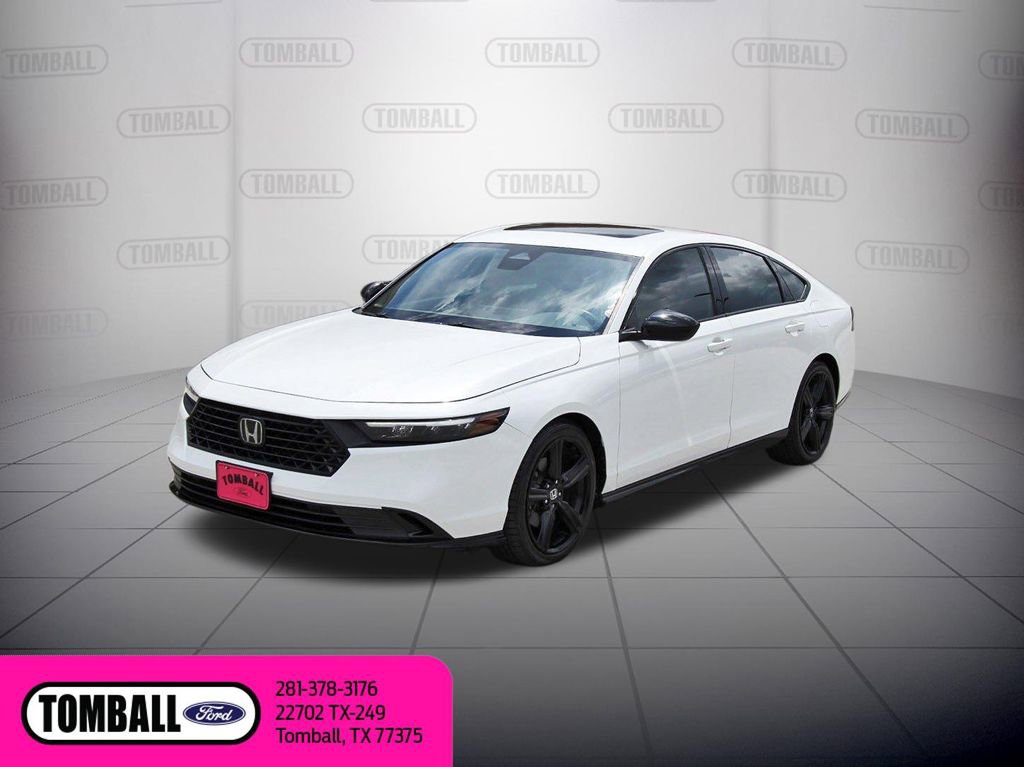 Used 2024 Honda Accord Sport image 3