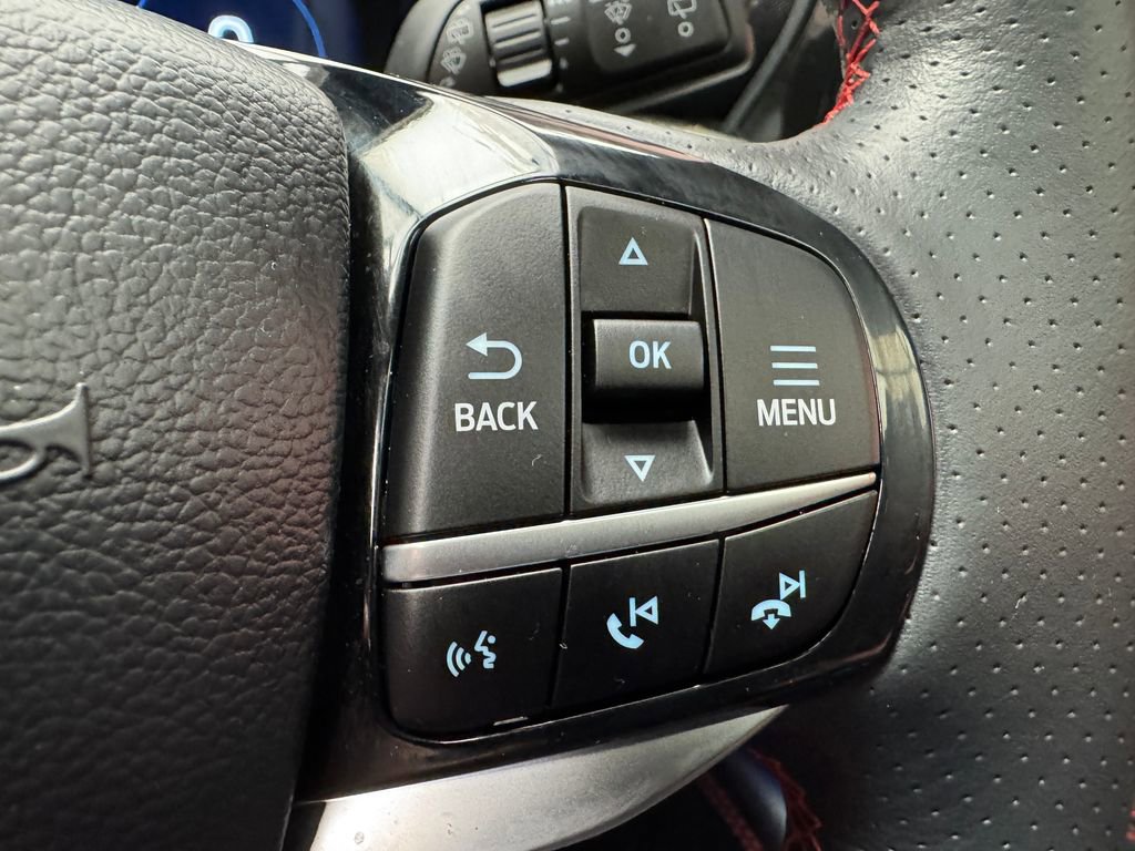 Certified 2025 Ford Explorer ST-Line w/ Premium Package AWD/4WD image 16