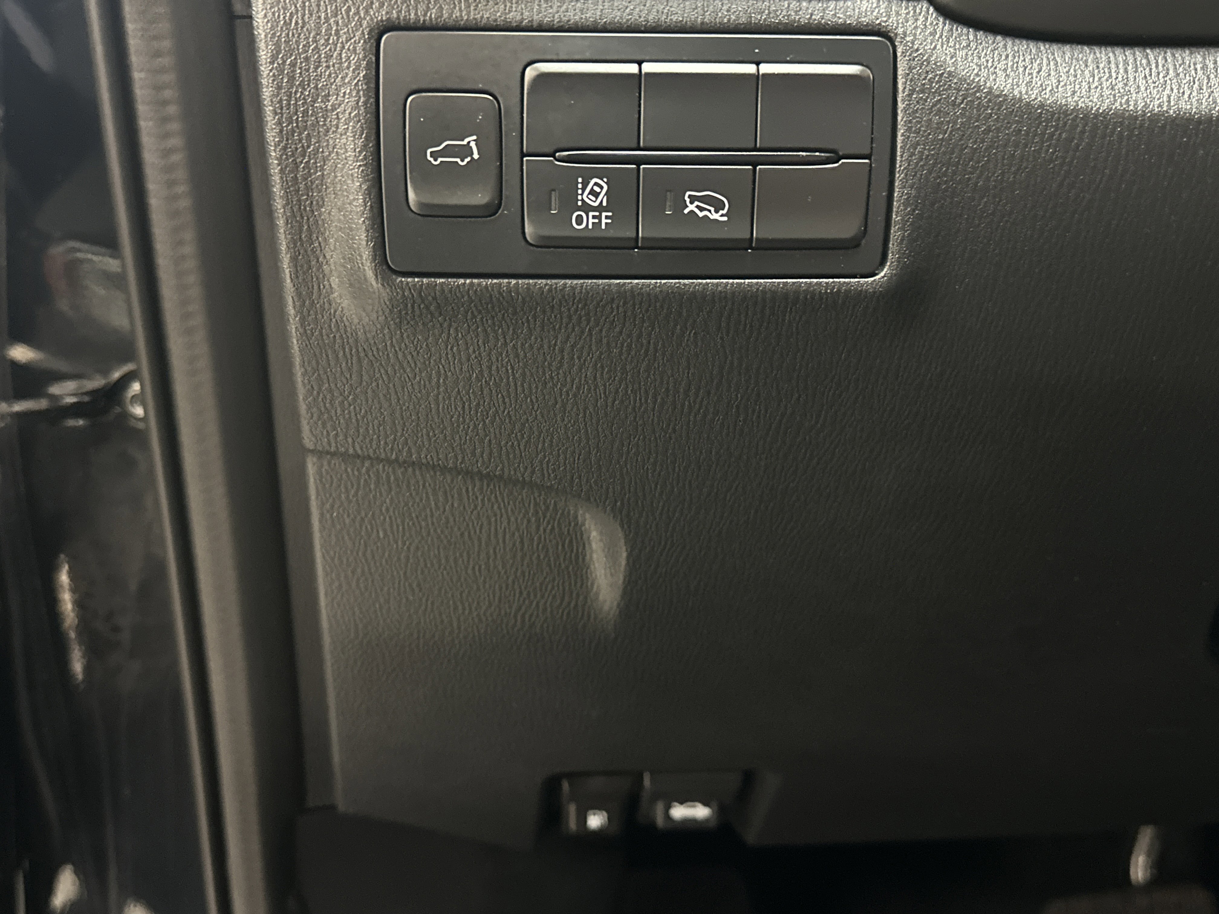 Used 2023 MAZDA CX-9 Touring Plus image 23