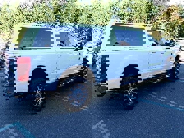 Certified 2020 Ford F250 Lariat image 5