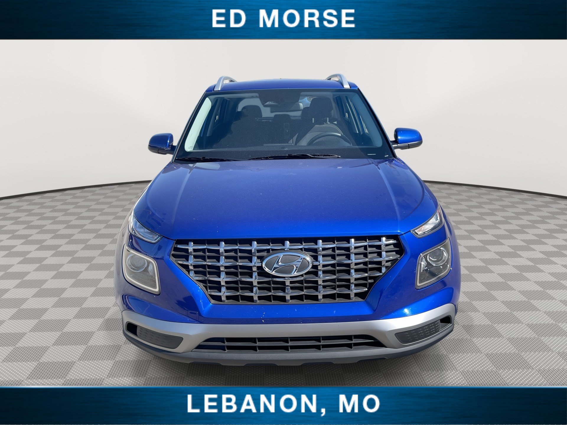 Used 2025 Hyundai Venue SEL FWD image 3