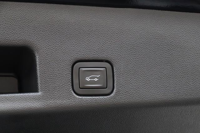 Used 2026 Chevrolet Traverse RS AWD/4WD image 10