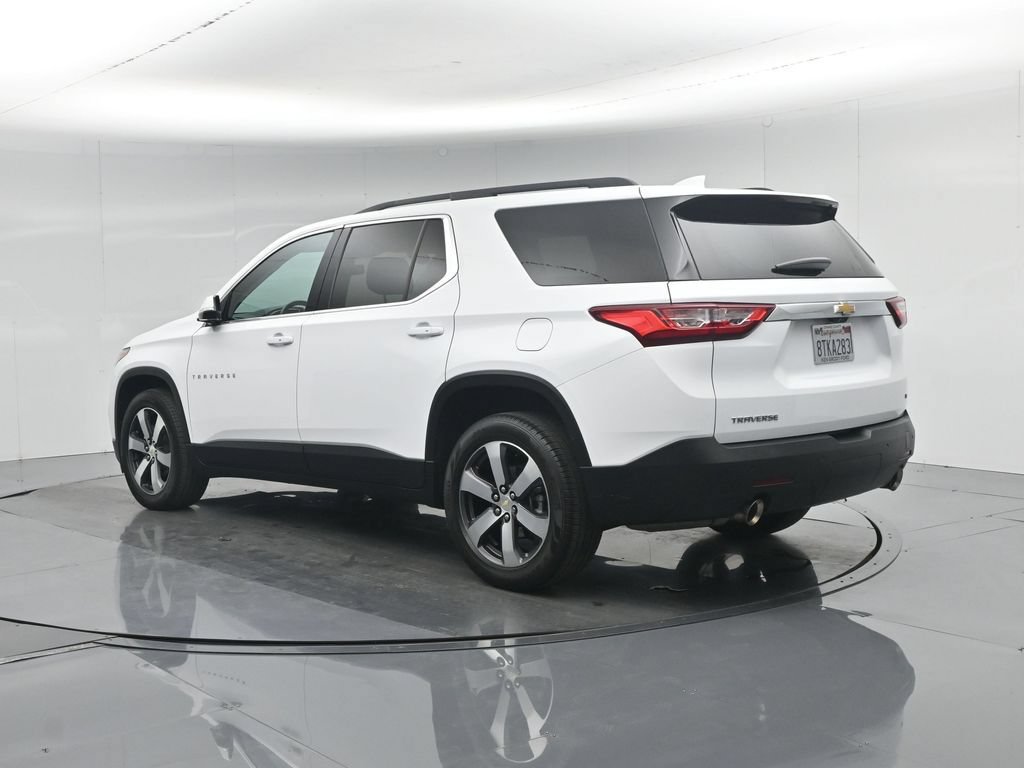 Used 2020 Chevrolet Traverse LT w/ LT Premium Package FWD image 7