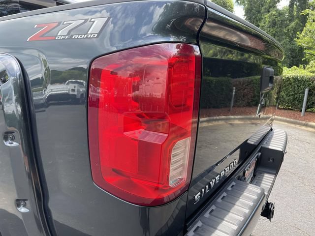 Used 2018 Chevrolet Silverado 1500 LTZ Z71 w/ LTZ Plus Package AWD/4WD image 36