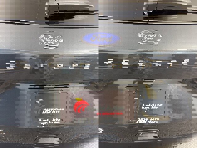 Certified 2022 Ford Escape Titanium w/ Class II Trailer Tow Package image 10