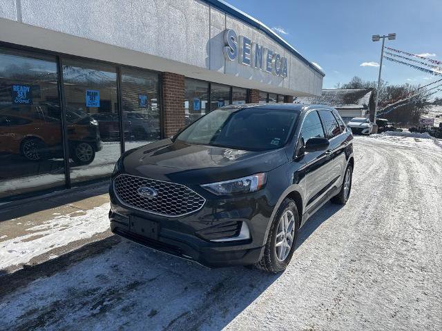 Certified 2023 Ford Edge SEL image 1