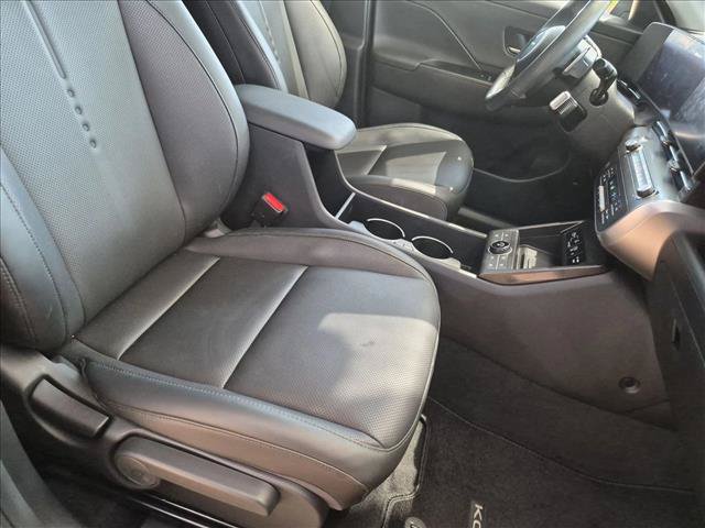 Used 2024 Hyundai Kona Limited AWD/4WD image 22