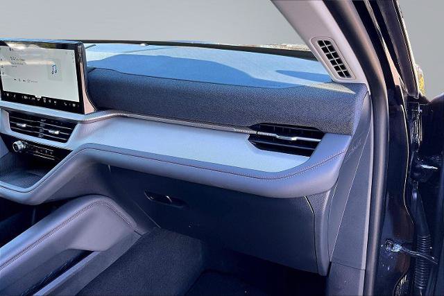 Certified 2026 Ford Explorer Active AWD/4WD image 17