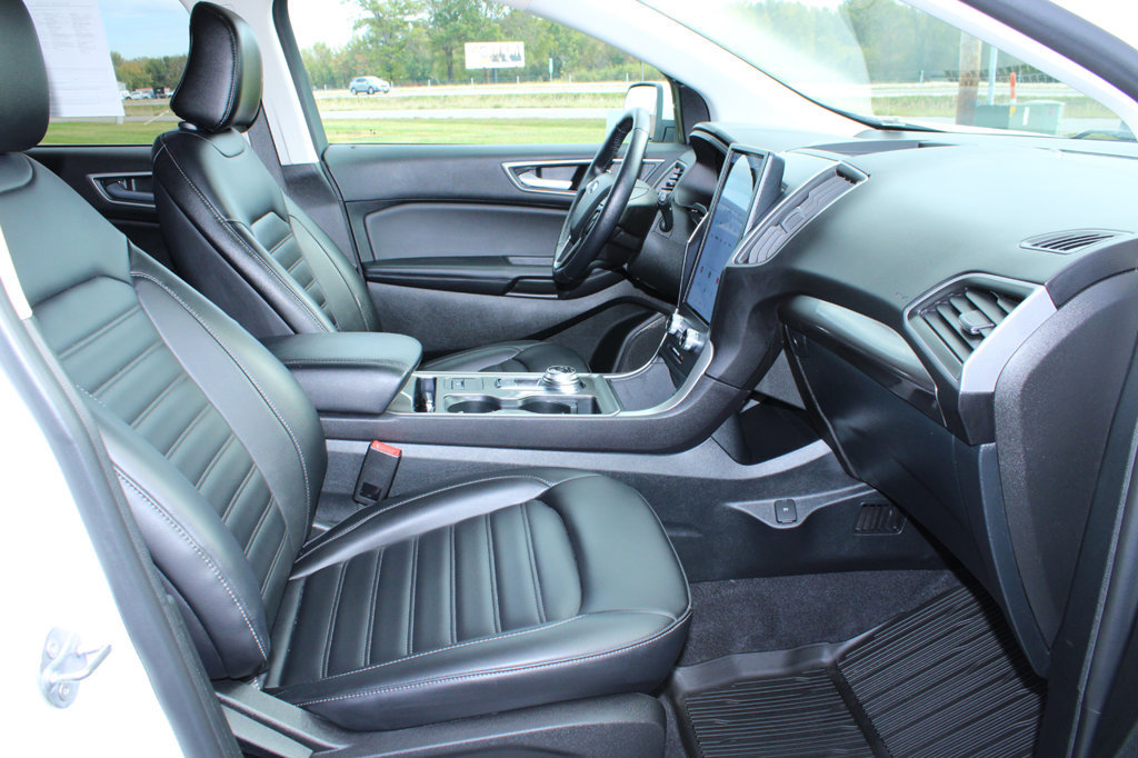 Certified 2024 Ford Edge SEL AWD/4WD image 30
