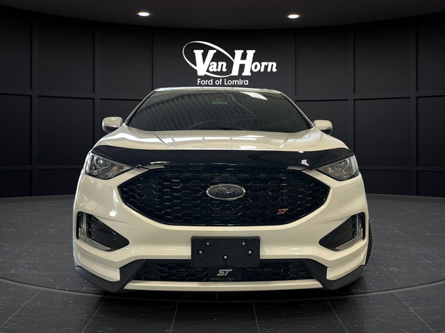 Certified 2022 Ford Edge ST w/ Cargo Accessory Package AWD/4WD image 2