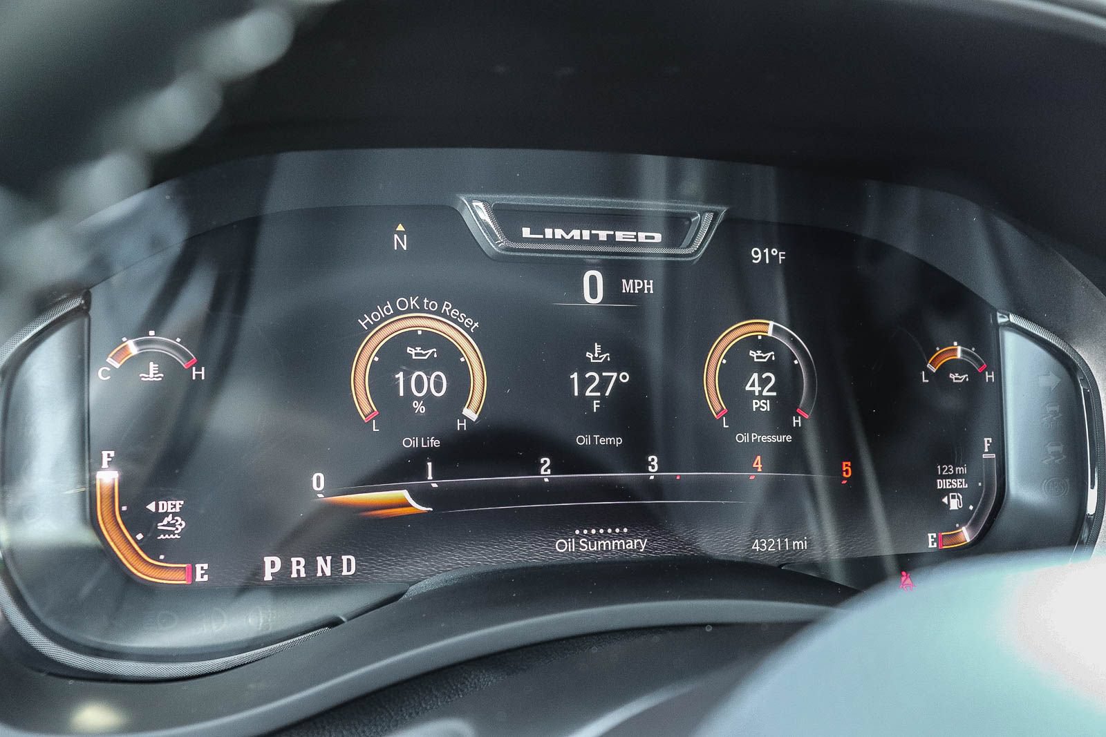 Used 2023 RAM 2500 Limited AWD/4WD image 23