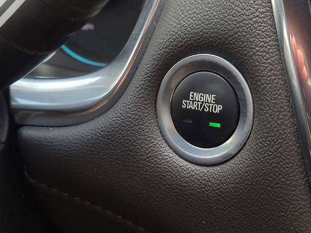 Used 2023 Chevrolet Traverse LT FWD image 28