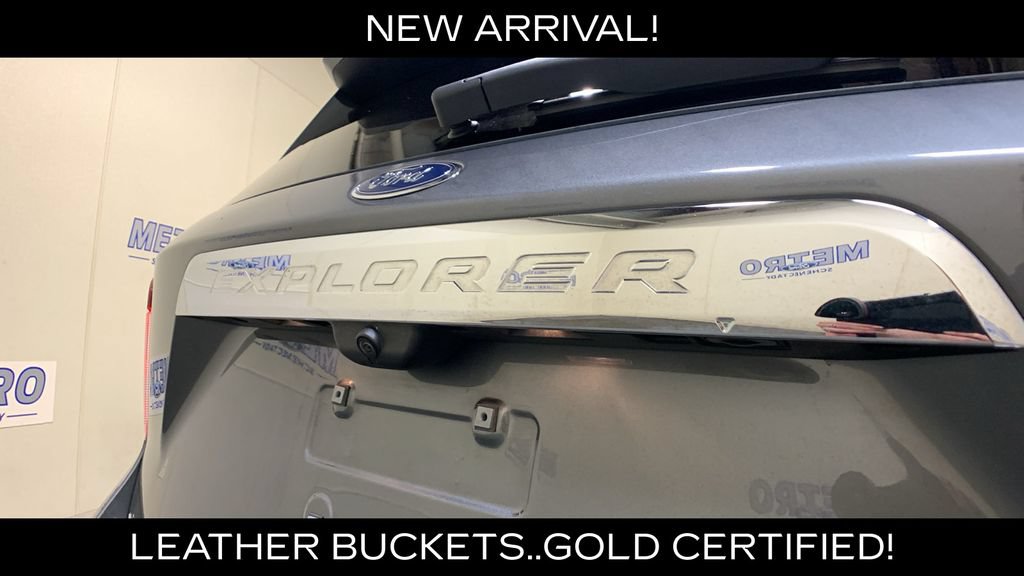 Certified 2023 Ford Explorer XLT w/ Equipment Group 202A AWD/4WD image 18