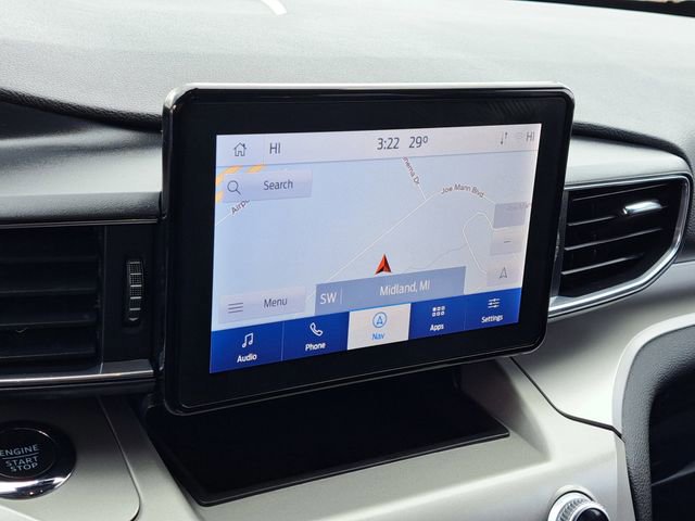 Certified 2022 Ford Explorer XLT w/ Equipment Group 202A image 18