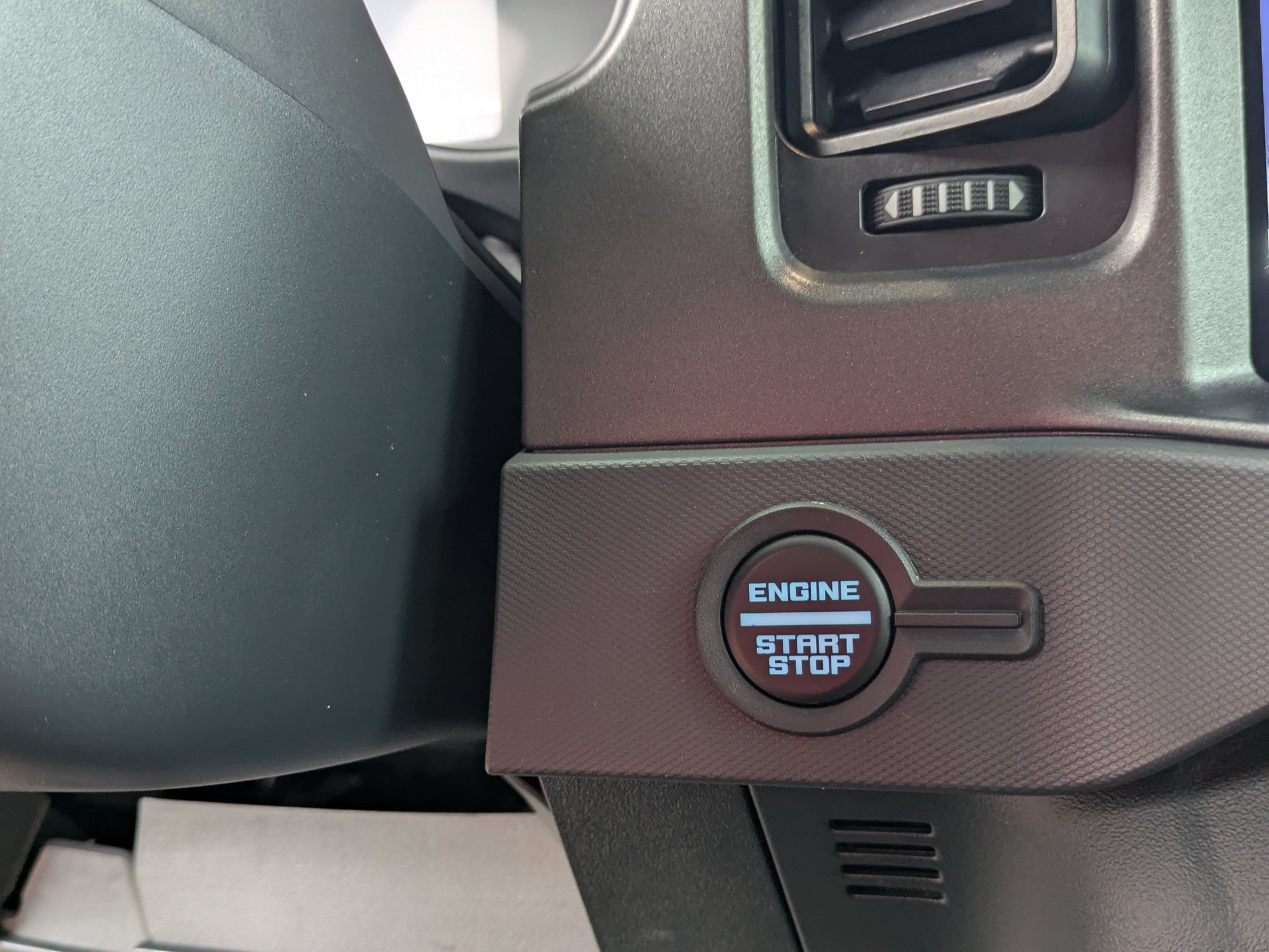 Certified 2024 Ford Bronco Badlands AWD/4WD image 27
