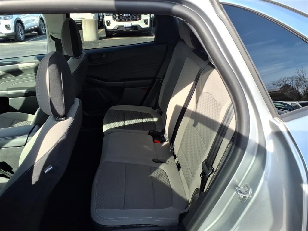 Certified 2022 Ford Escape SE image 29