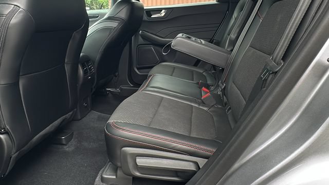 Certified 2023 Ford Escape ST-Line w/ Tech Pack #1 FWD image 21