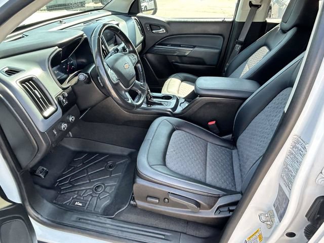 Used 2021 Chevrolet Colorado Z71 w/ Safety Package AWD/4WD image 14