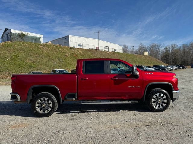 Used 2024 Chevrolet Silverado 3500 LT w/ All Star Edition AWD/4WD image 10