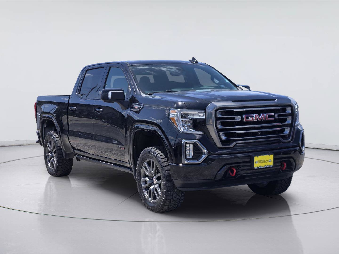 Used 2020 GMC Sierra 1500 AT4 w/ AT4 Premium Package AWD/4WD image 3