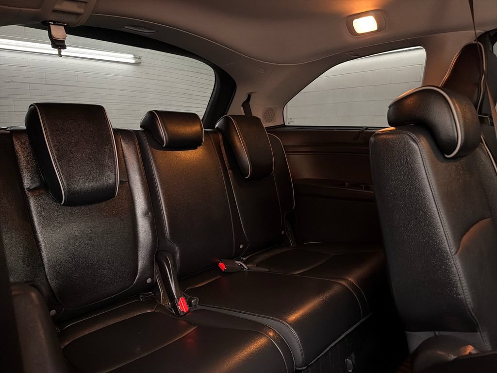 Used 2025 Honda Odyssey Elite image 32