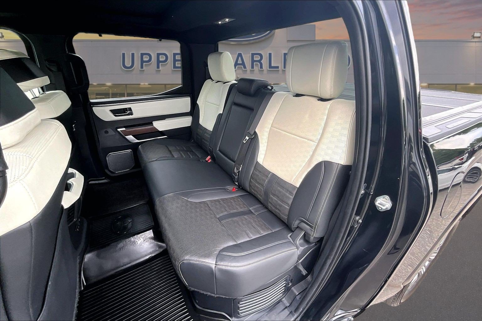Used 2024 Toyota Tundra Capstone AWD/4WD image 27